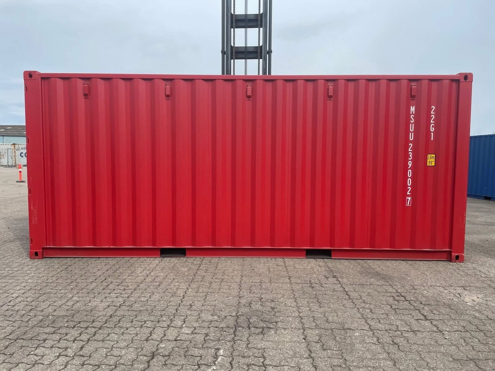 Rot Seecontainer 20ft - Seitenansicht